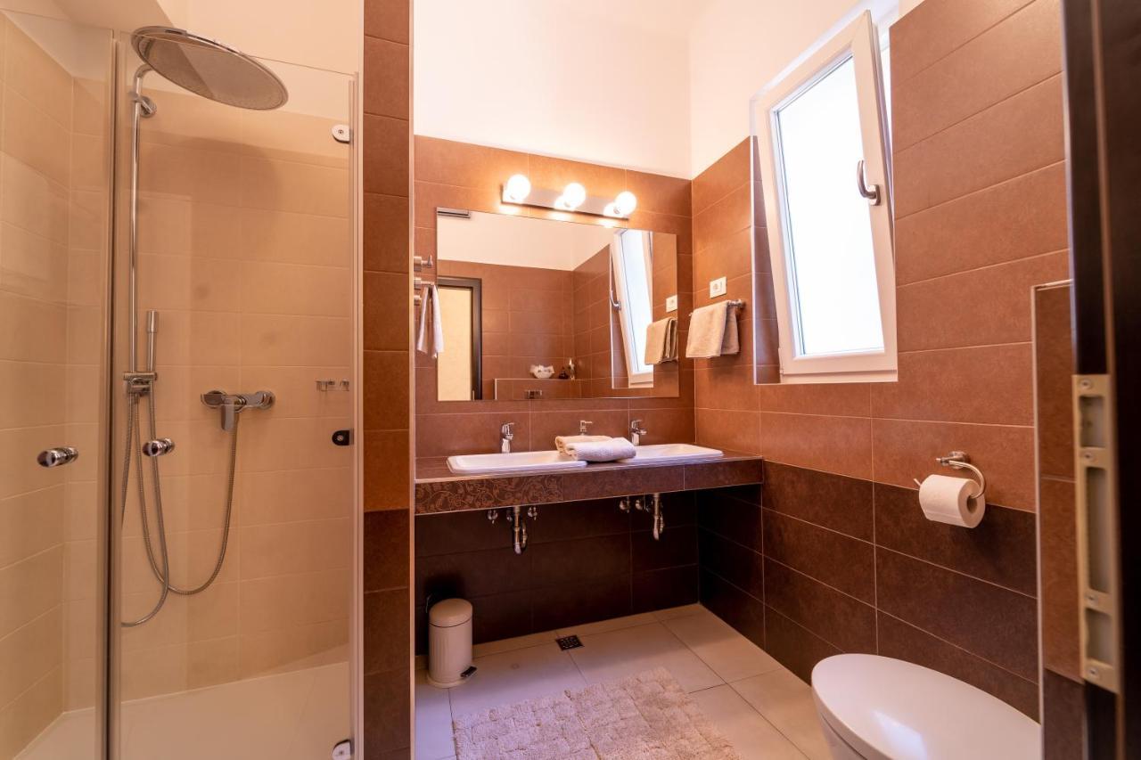 Apartments Naja Сплит Экстерьер фото