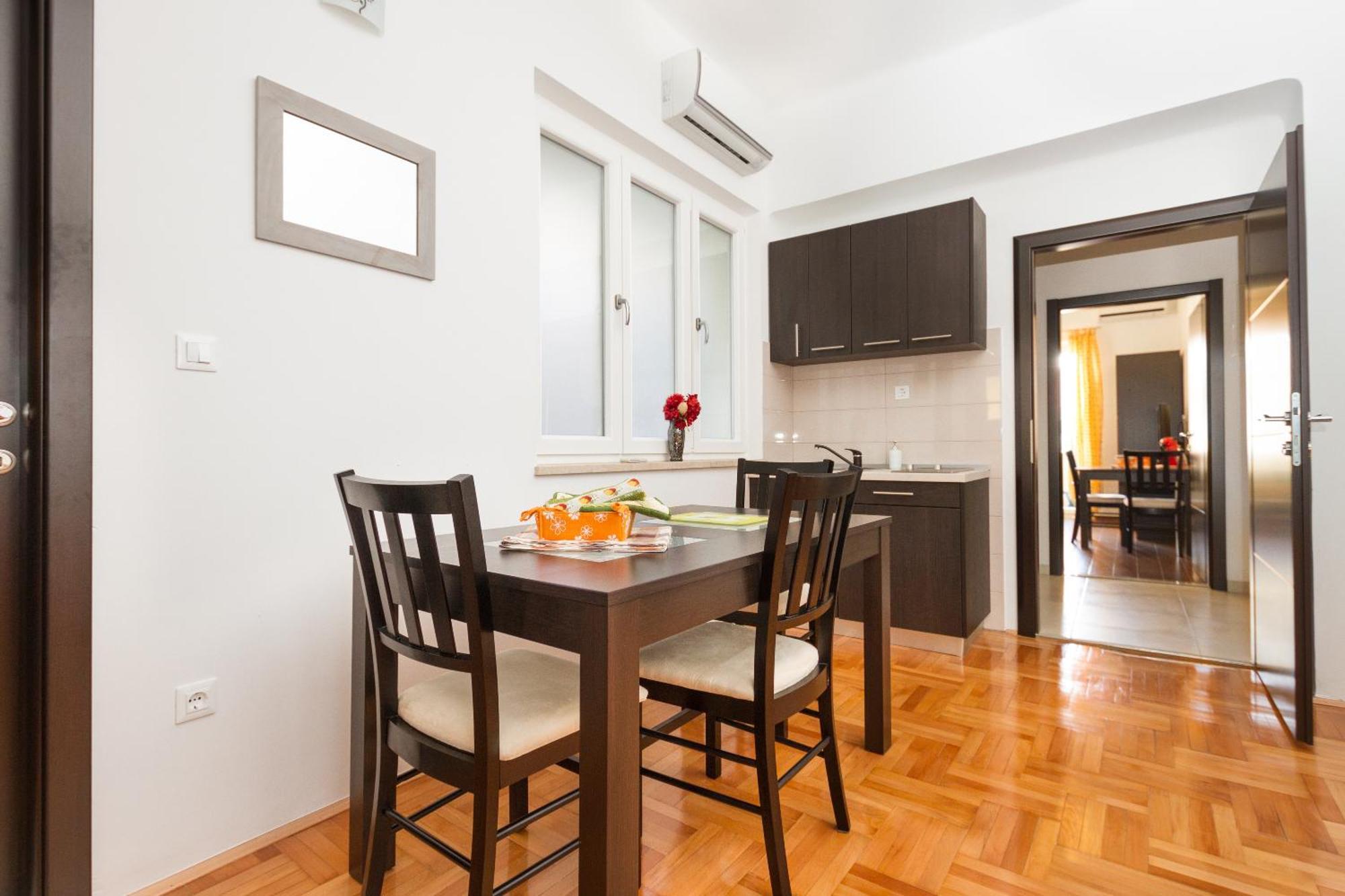 Apartments Naja Сплит Экстерьер фото